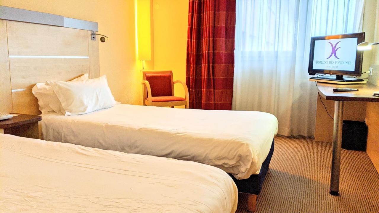 Le Domaine Des Fontaines - Hotel & Petit Dejeuner Bernin Ngoại thất bức ảnh